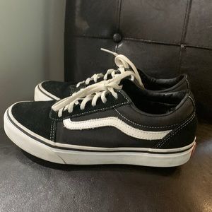 Black Vans size 4,5Y